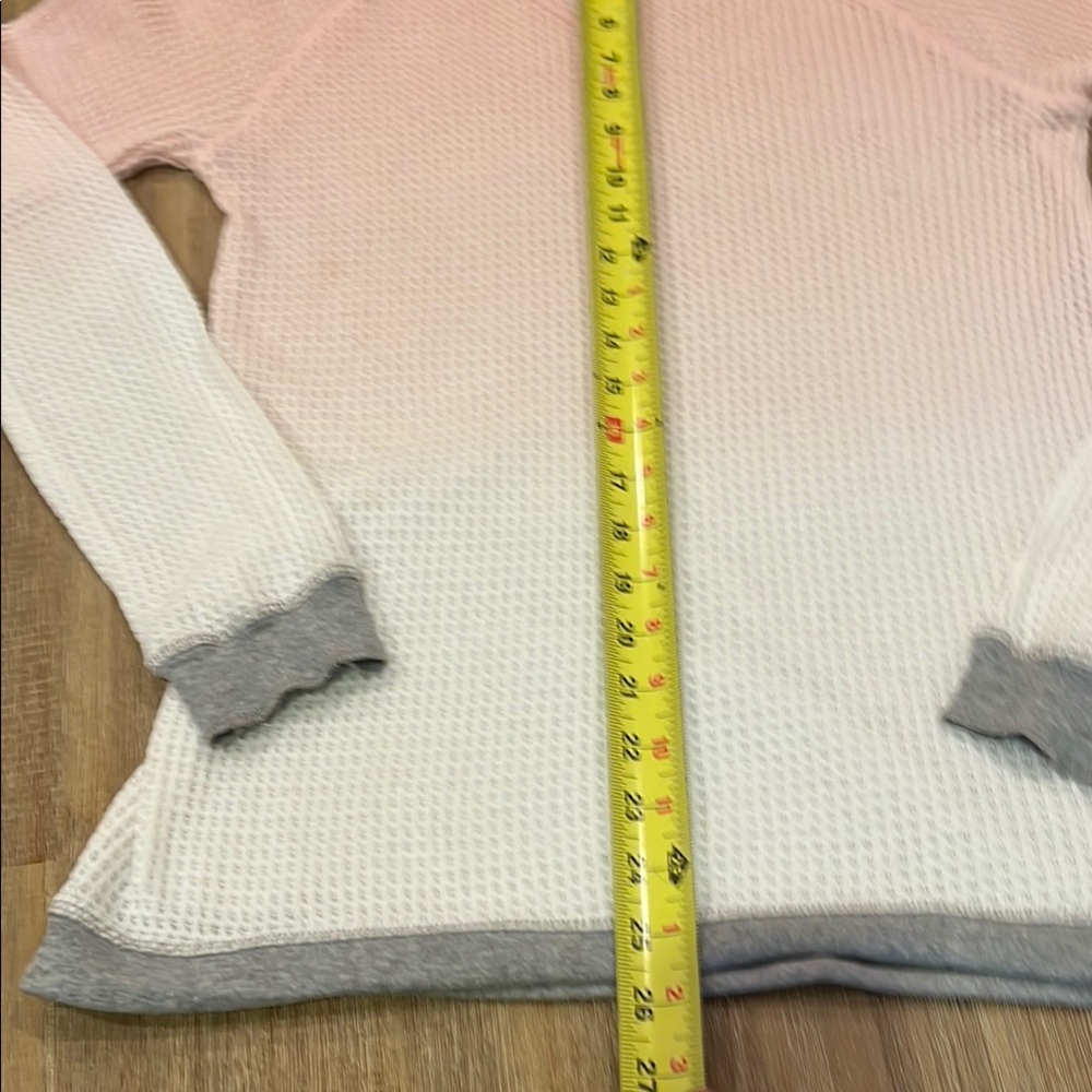 P.J. Salvage Ombre Long Sleeve Top - Picture 4 of 9